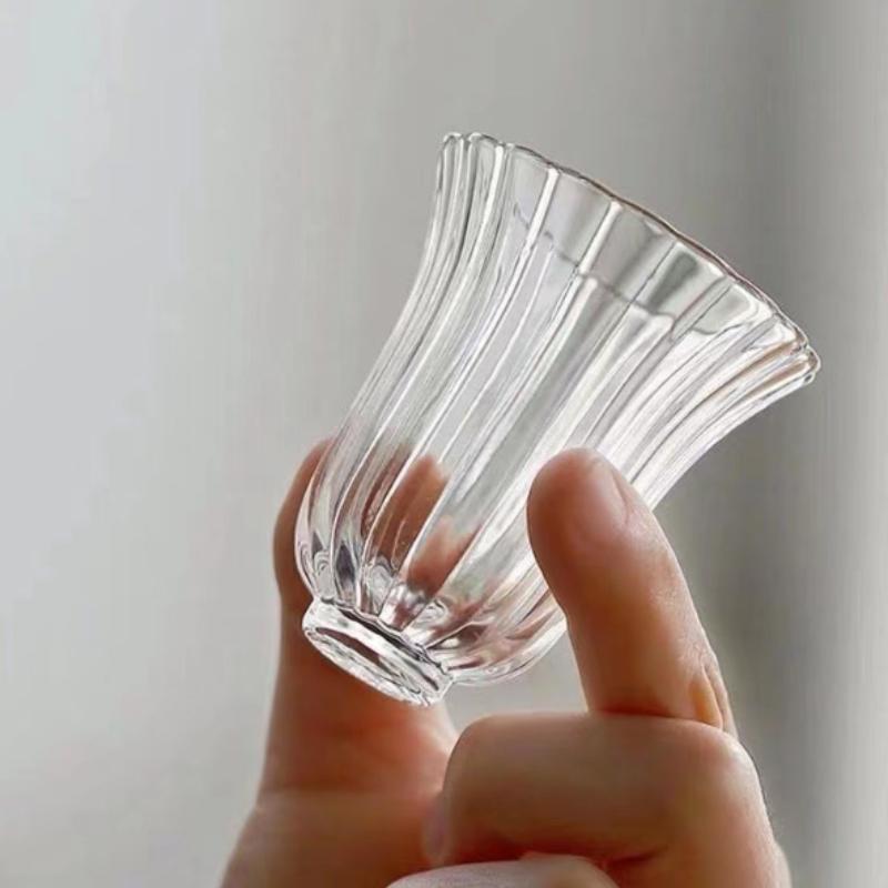 أكواب شاي زجاجية صغيرة بتصميم  - مراجعة Japanese Tea وسعره